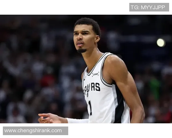 文班亚马29+11+9帽背后:连续43场1三分1盖帽纪录终结