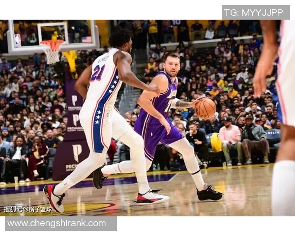 湖人官宣东契奇伤退！无对抗情况下左腿酸痛 医学专家：最糟糕伤缺4-6周